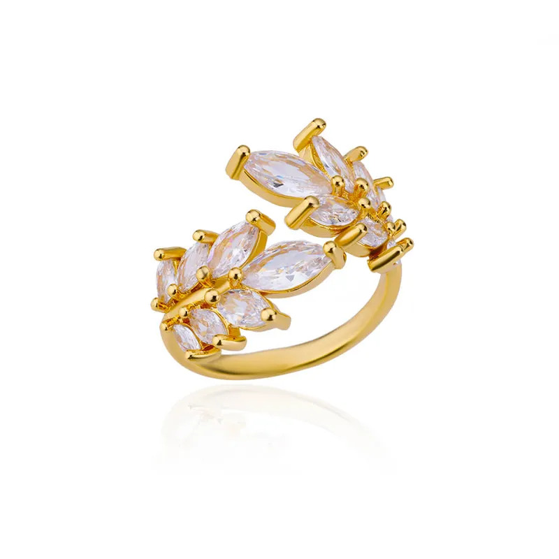 Anillo Flores con Cristales