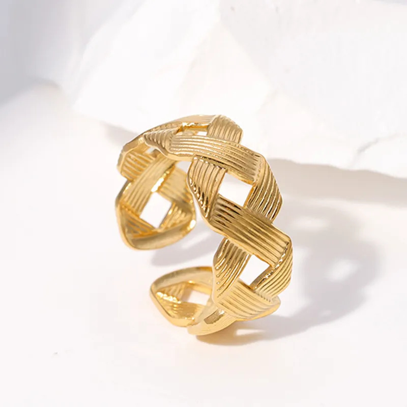 Anillo Tejido Dorado